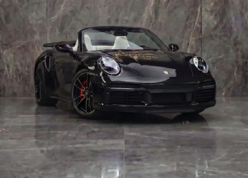 Porsche 911 Cabriolet Nero · Cabrio 2+2 posti